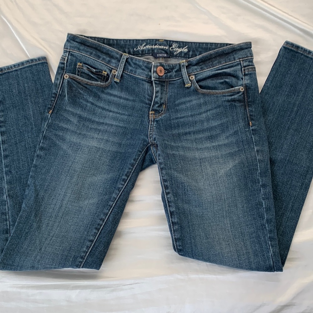 Like New American Eagle Skinny Jeans Sz 2